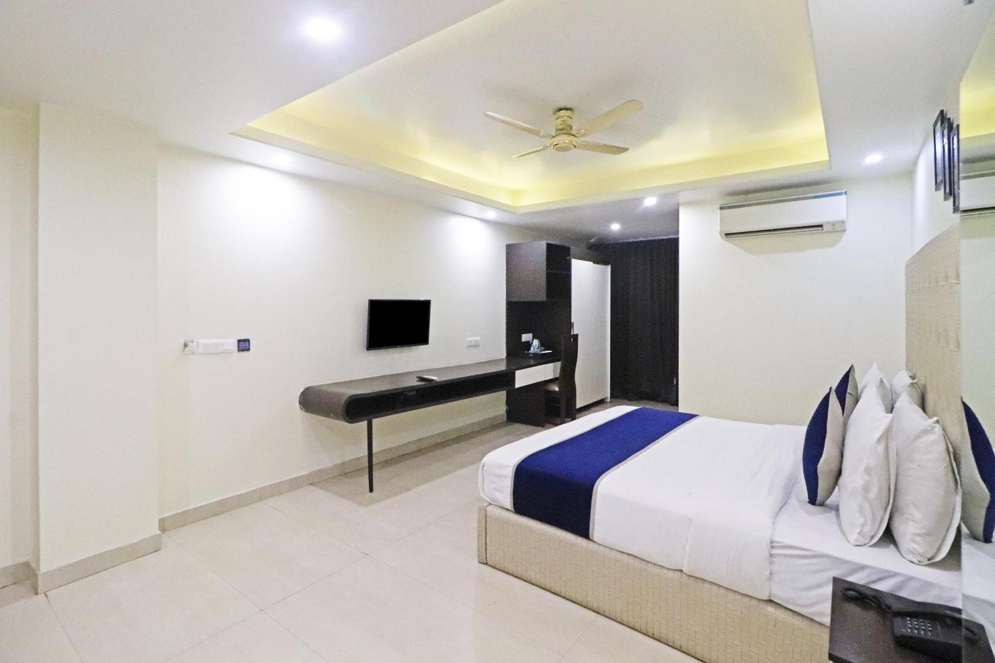Hotel The Archer Artemis Hospital Road Sector 52 غورغاون المظهر الخارجي الصورة